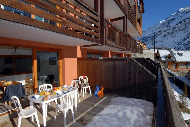 Vacanceole - Le Dome Des Rousses Aparthotel Vaujany Exterior foto